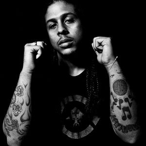 Meet your Posher, Jonny